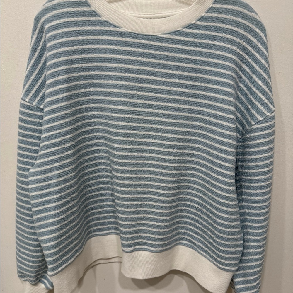 American Eagle Outfitters Blue and White Striped Sweater